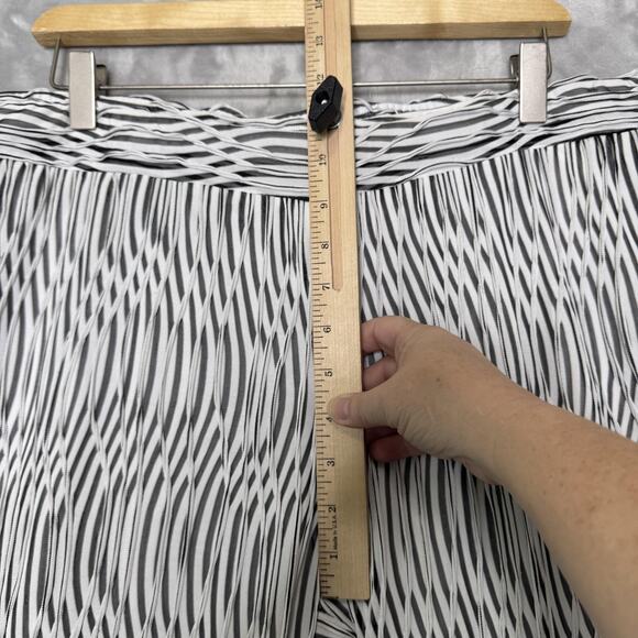 IC by Connie K Pants Womens Large Black White Wide Leg Pleated Pattern Artsy - Picture 8 of 11